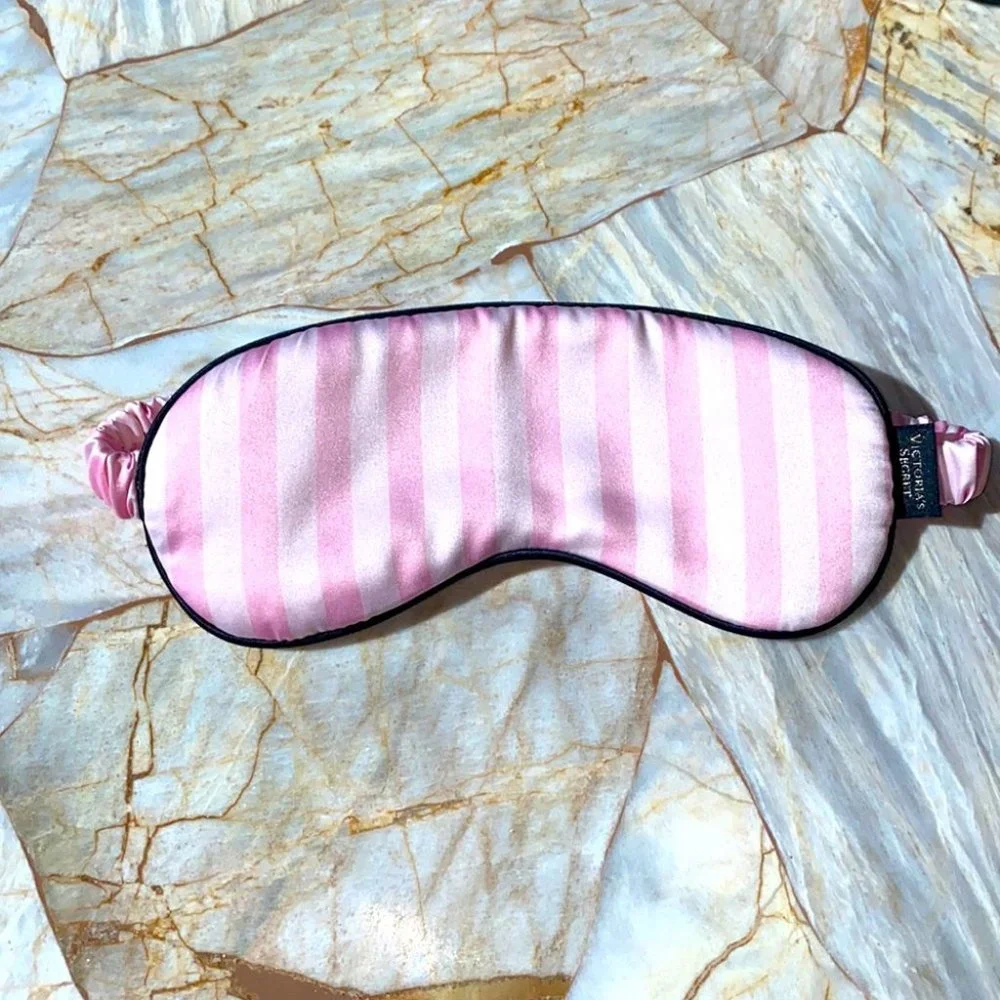Victoria‎ Secret padded silky sleep mask One Size